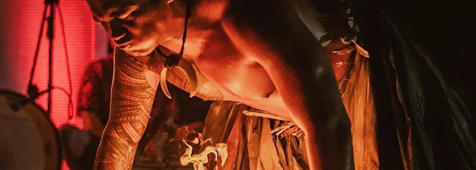 Kauai luau fire show