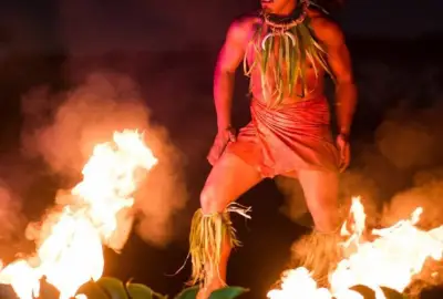 Fire Dance Dinner Show in Kilauea: Fire dancing show north kauai thumb