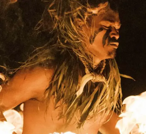 Fire Dance Dinner Show in Kilauea photo 3