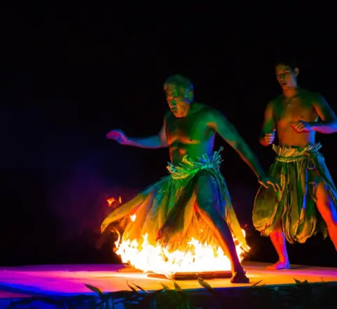 Fire Dance Dinner Show in Kilauea photo 4