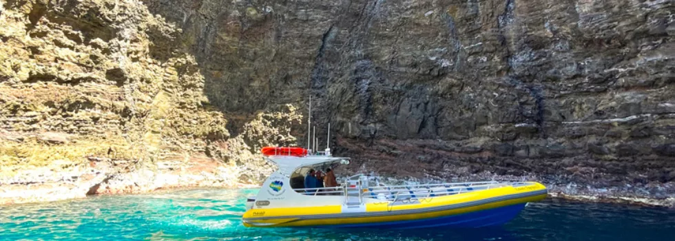 Na pali open ceiling cave tour