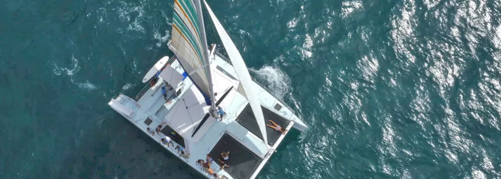 Na pali catamaran from above