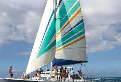 Napali Coast Snorkel Catamaran Sail: Holoholo thumb