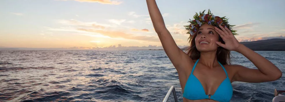Hula dancing sunset cruise kauai