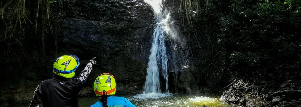 4x4-to-waterfalls-kauai