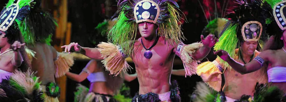Male luau dancer kauai