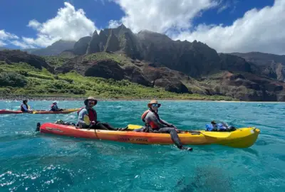 Na Pali Coast Kayaking Tour: Paddle na pali kauai