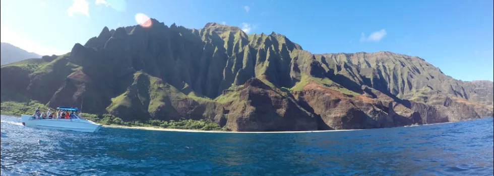Kalalau by boat