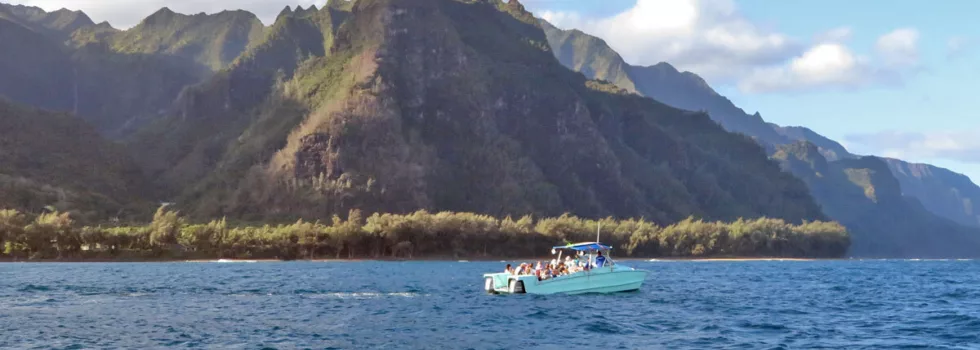 Na pali boat from hanalei kauai