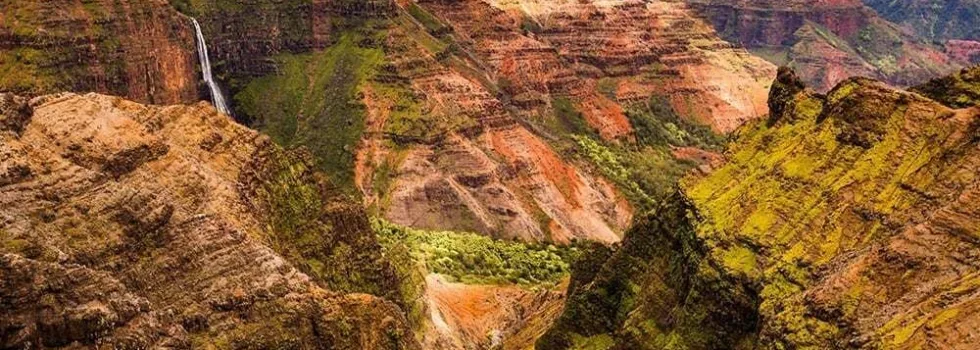 Kauai waimea canyon hawaii