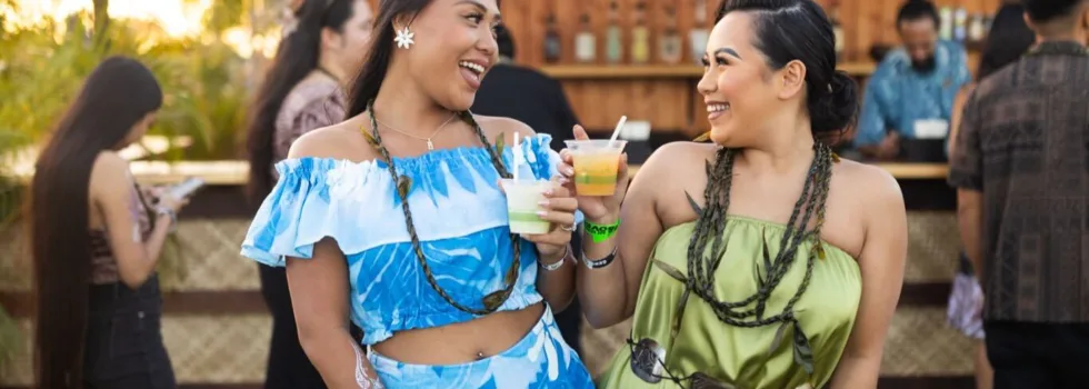 Luau hosts koolina