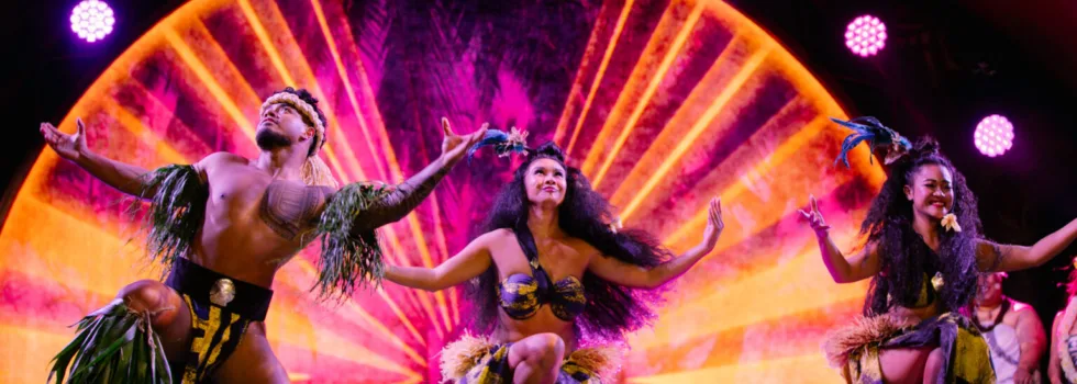 Koolina luau stage dancers