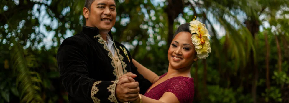 Luau dancers in costume