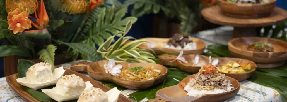 Luau food options at koolina