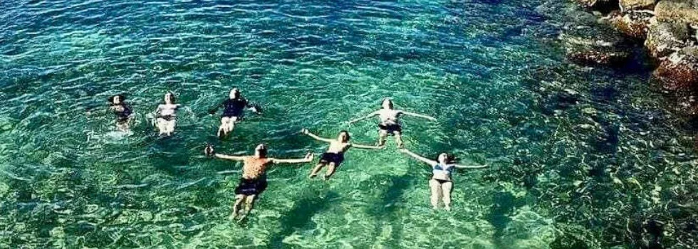Swimming at kakaako tour