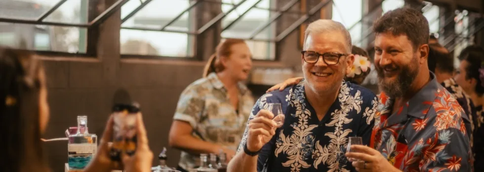 Gentleman cheers rum oahu