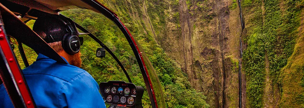 Doors-off-waterfall-helicopter-volcano