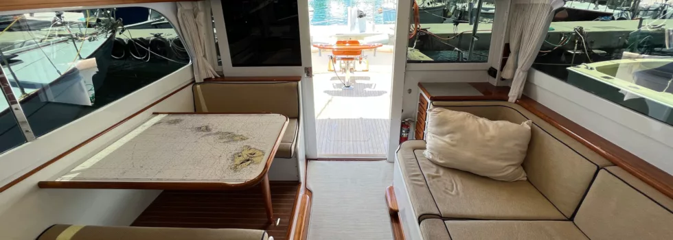 Kona fishing boat galley