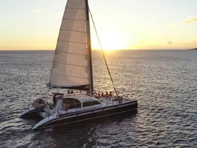 Ko'Olina Catamaran Sunset Sail: Koolina sunset catamaran thumb