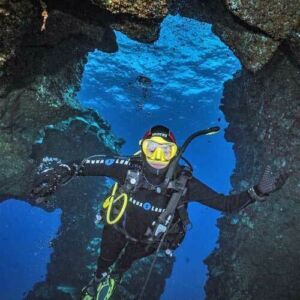 Lanai Cathedral Cave Scuba Dive