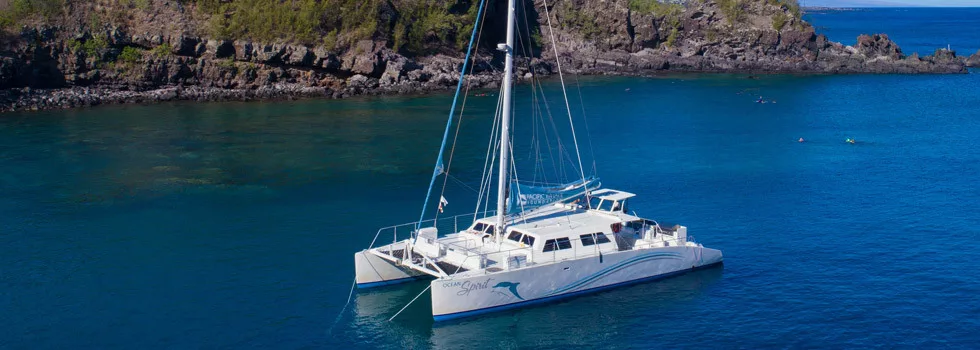 Molokini-snorkel-boat