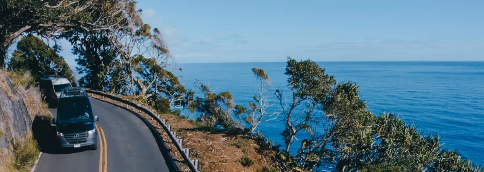 Road to hana shuttle bus