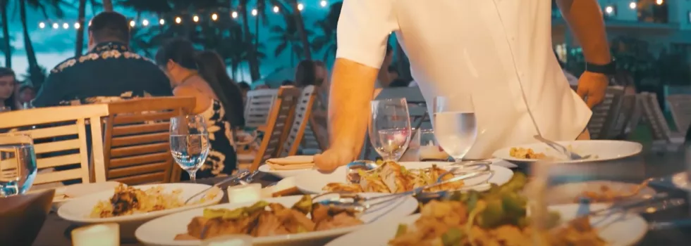 Gourmet food luxury maui luau