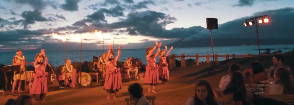 Hula dance luau maui