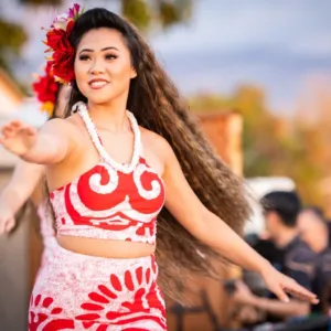 Casual Polynesian Luau Dinner Show