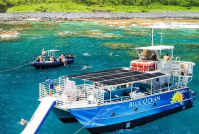 Na Pali Coast Power Catamaran: Anchor na pali coast swim thumb