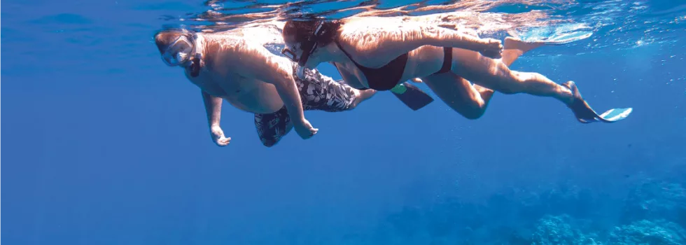 Snorkel couple lanai