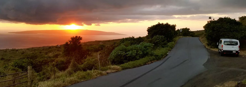 Authentic tour of maui