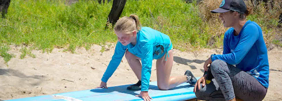 Kids surfing lessons lahaina maui