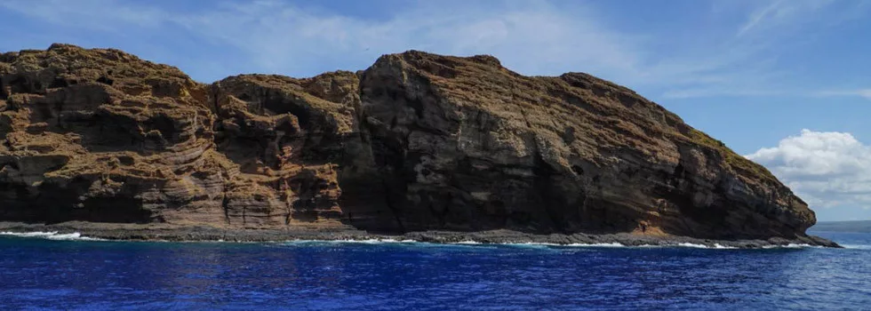 Backside-of-molokini-snorkeling-catamaran