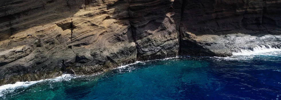 Lanai-cliff-snorkeling-spot