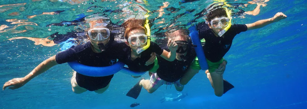 Family-snorkel-tour-maui