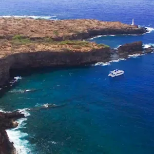 Lanai Island Snorkel and Dolphin Boat