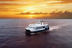 Maui Sunset Dinner Cruise: Maui dinner cruise boat