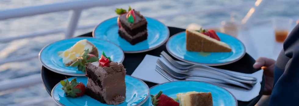 Dessert maui dinner cruise