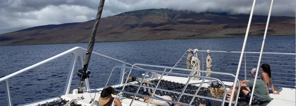 Catamaran to lanai
