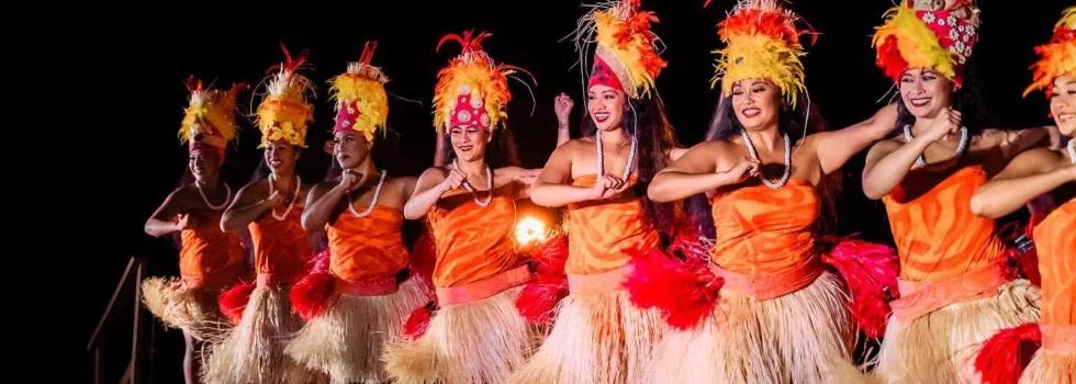 Hula performer troupe oahu