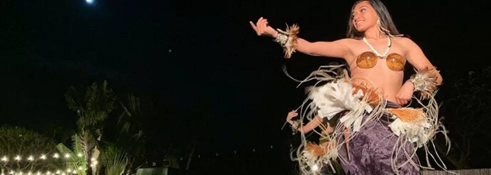 Oahu hawaii luau hula show