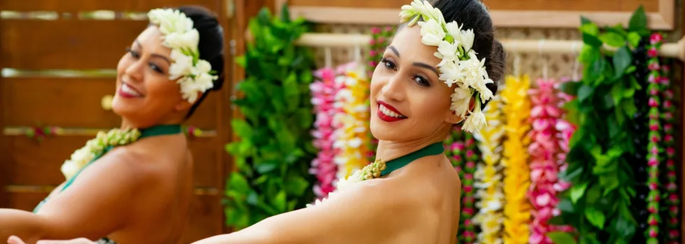 Waikiki hula performance