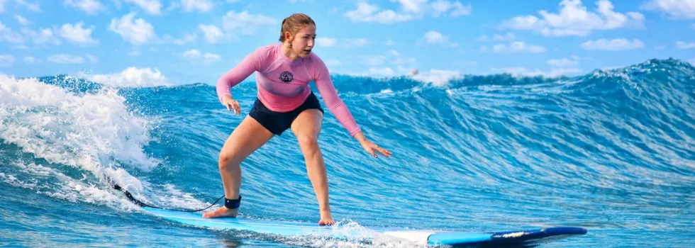 Women Surfing lesson