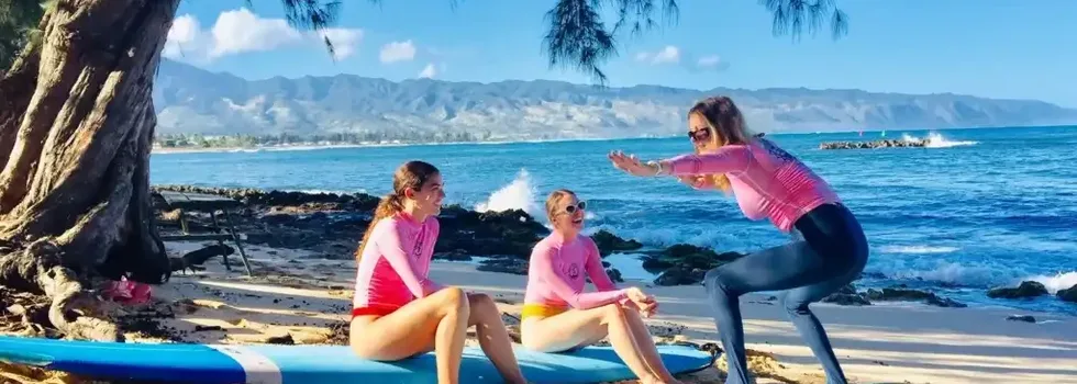 Puaena surf lesson