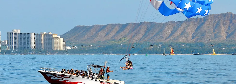 Waikiki parasailing