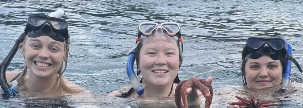 Snorkel girls with octopus and starfish