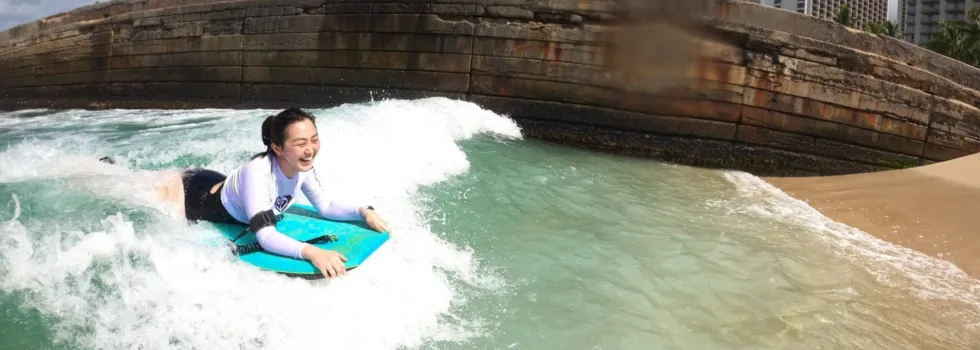 Learn to bodyboard waikiki walls