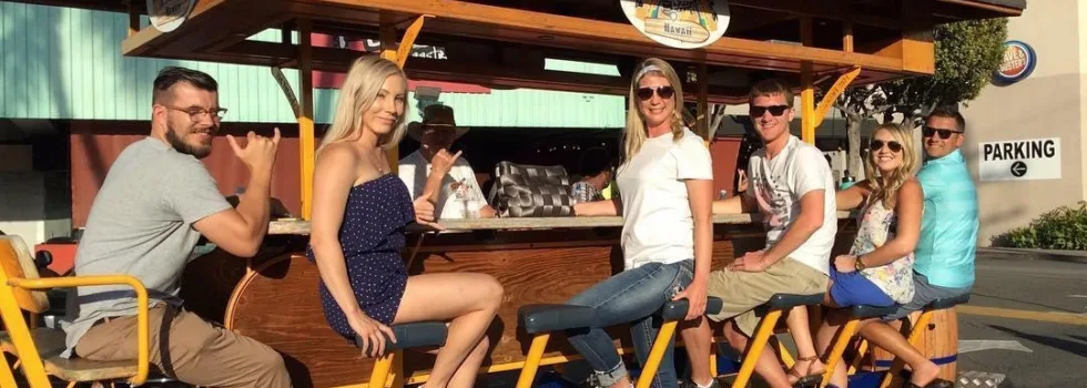 Pedal pub kakaako tour