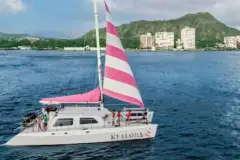 Waikiki Turtle Snorkeling Catamaran: Catamaran sailing past diamond head thumb